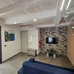 Alberto's House Hébergement de vacances Catane